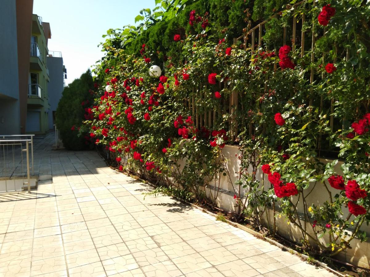 Alex Beach Apartment - Ferienwohnung Sveti Vlas