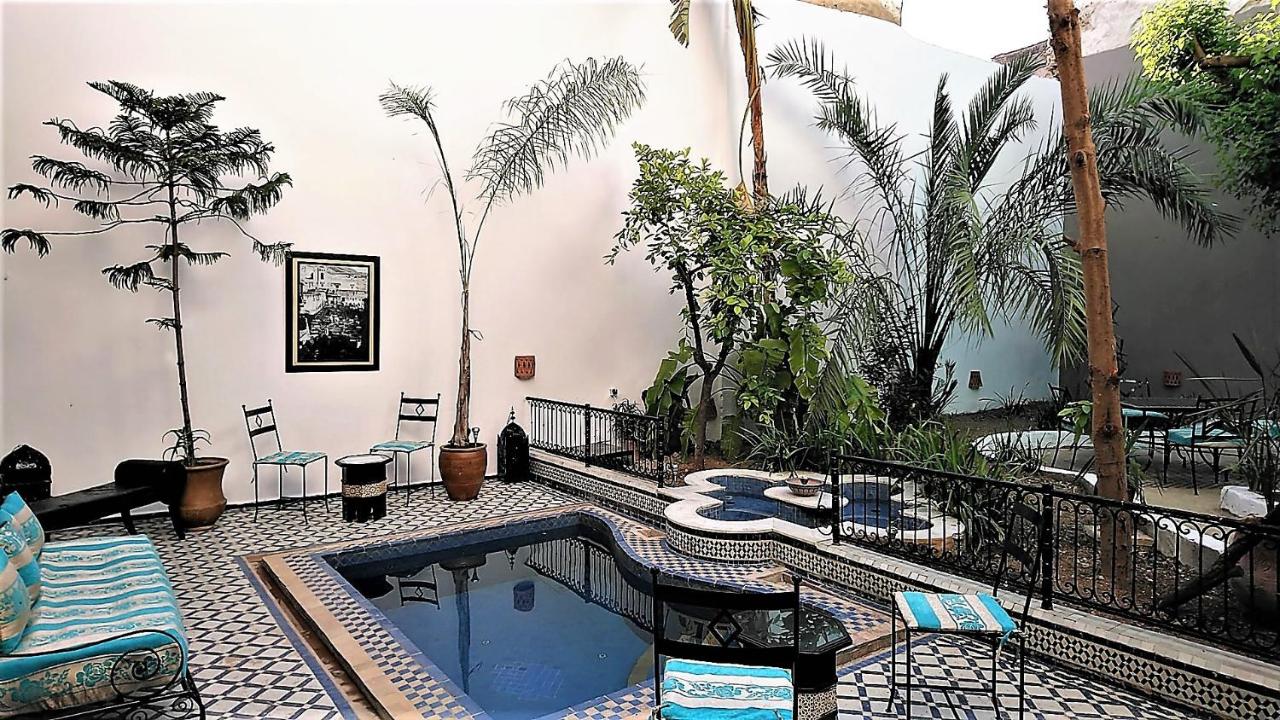 Doppelzimmer mit Gemeinschaftsbad