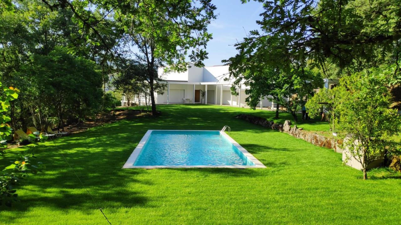 Casa de Apeleiras - B&B