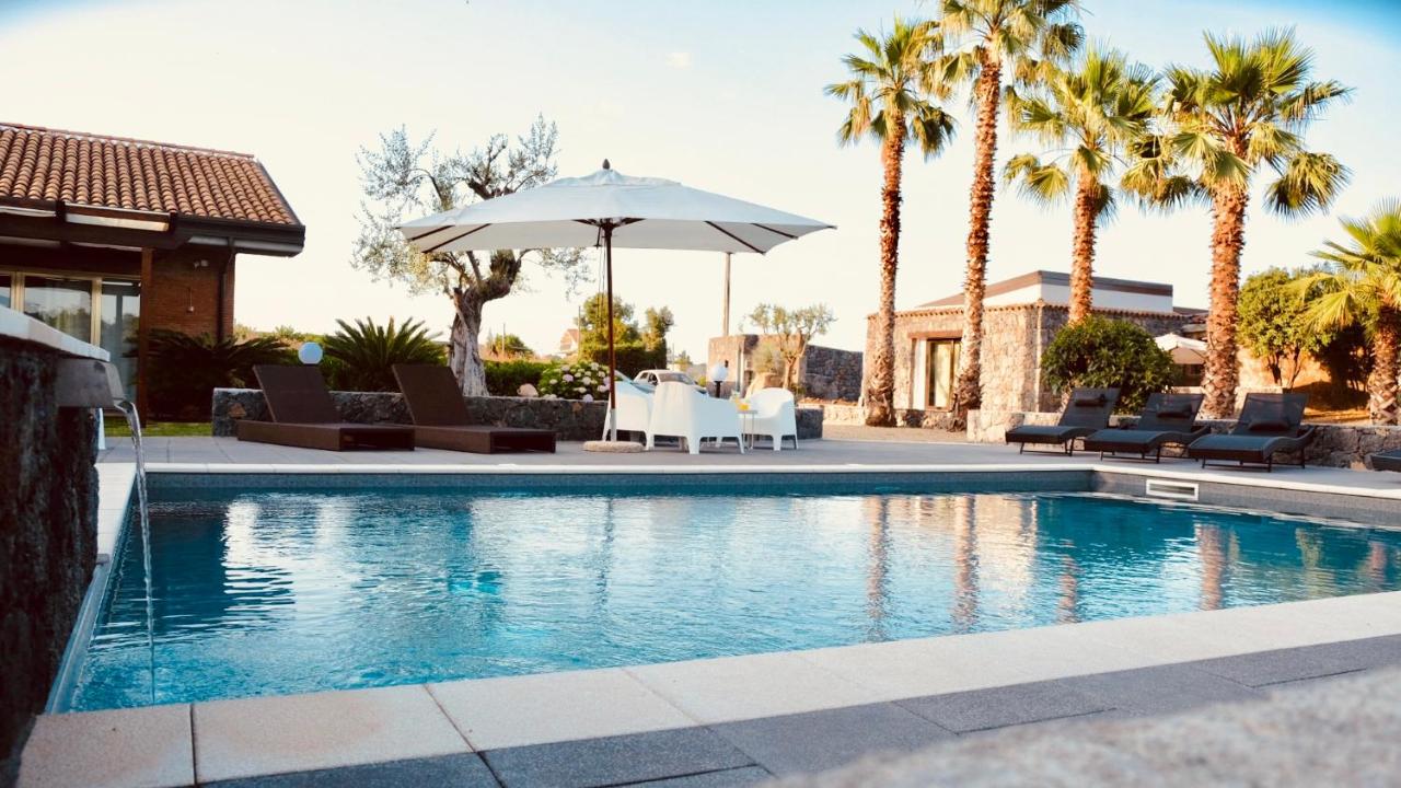 Apartment with Pool View 