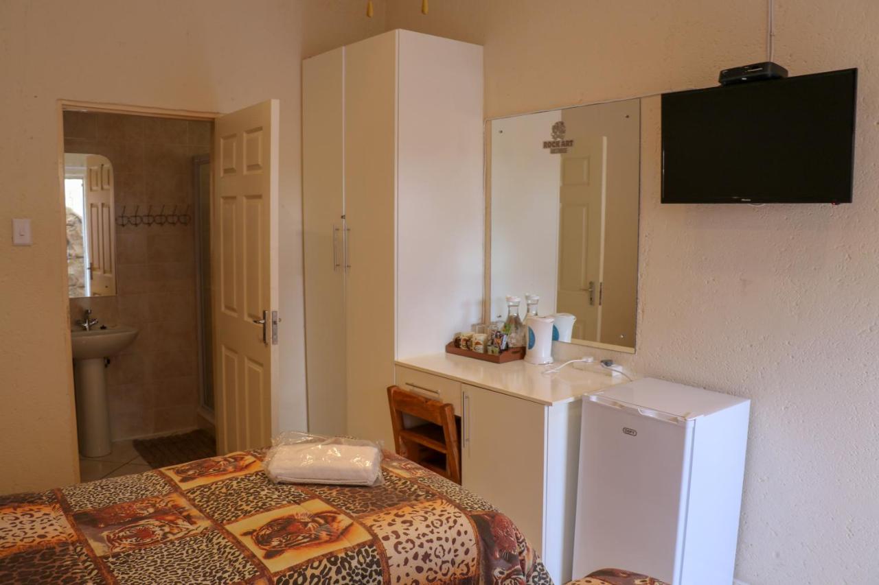 Rock Art Guesthouse - B&B
