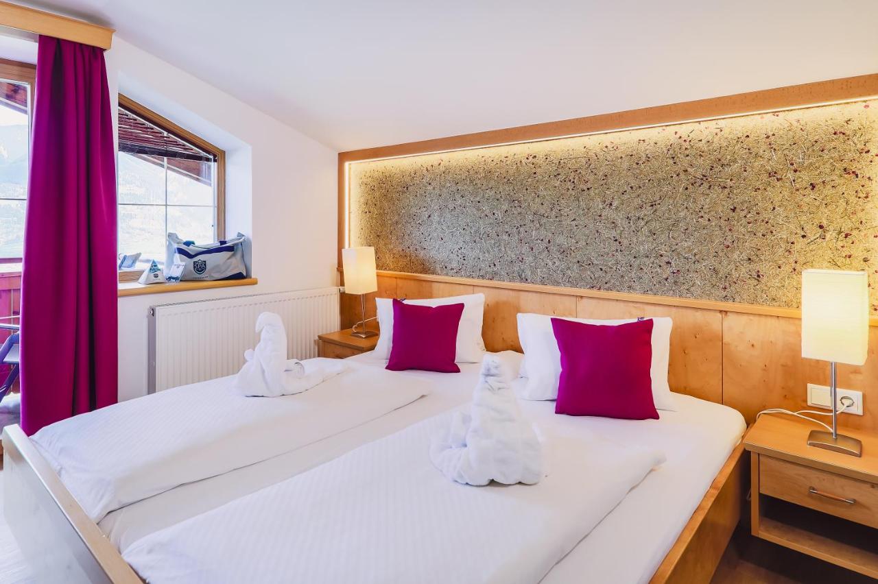 Family Room with Balcony with Free Tauern Spa Entry