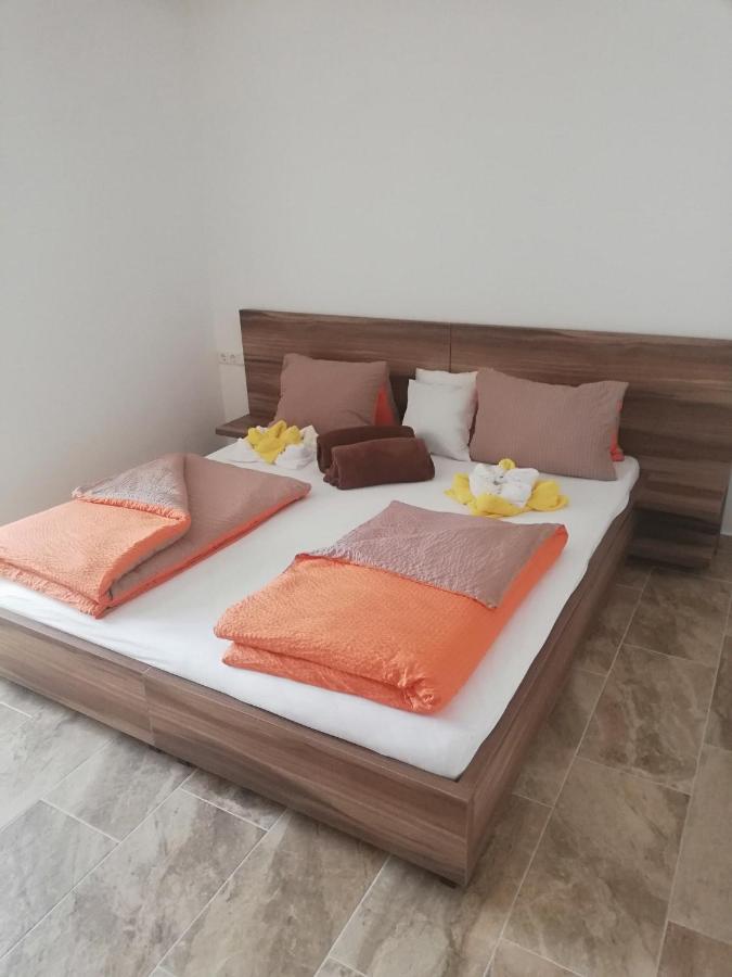 Quadruple Room with Shower