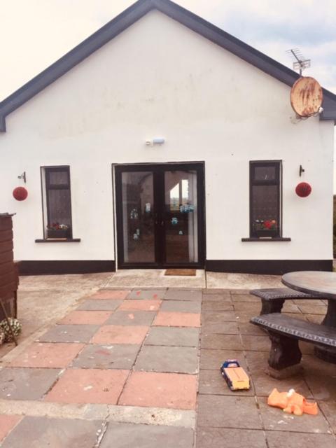 B&B Miltown Malbay - Teach Beag Cois Tra - Bed and Breakfast Miltown Malbay