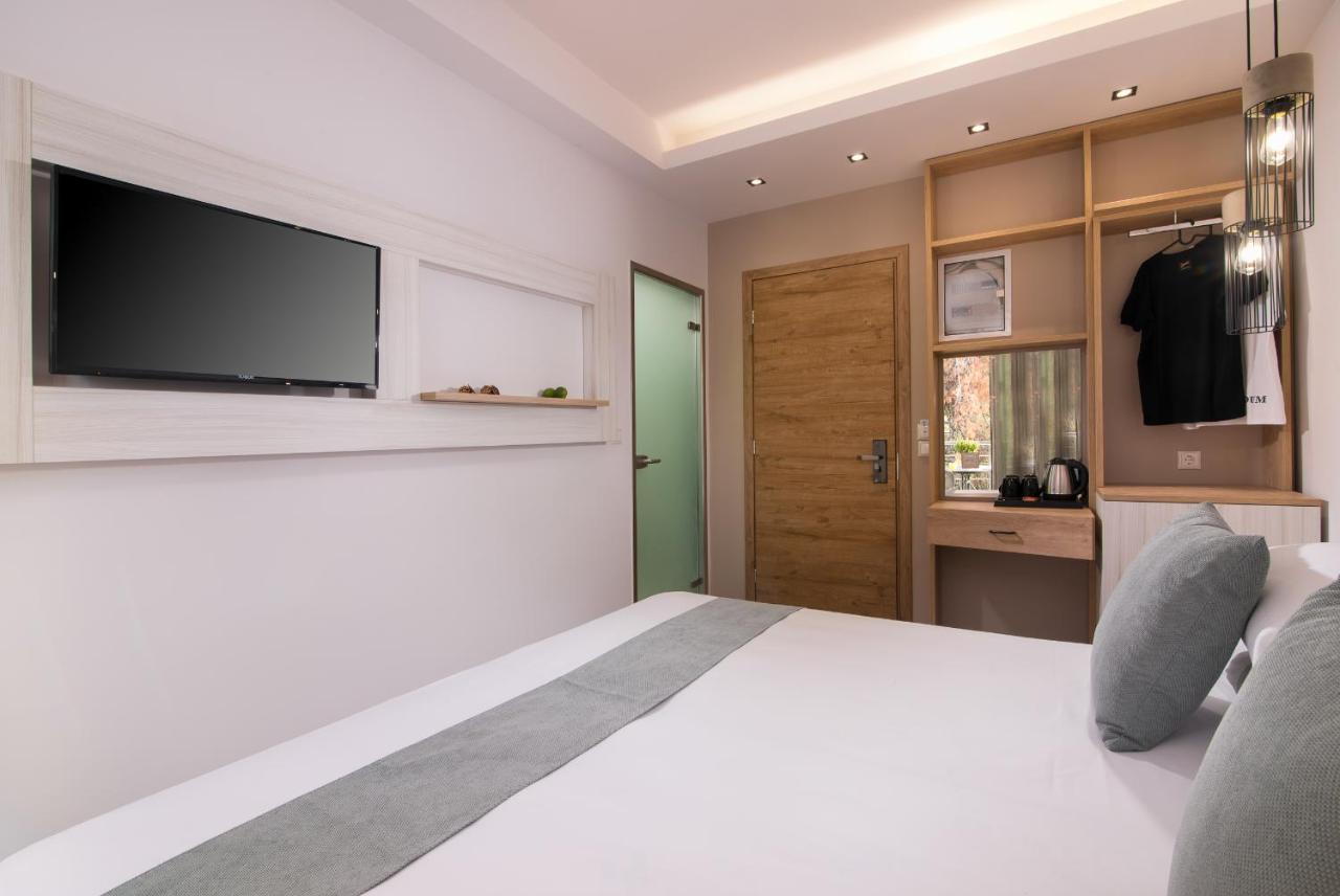 Camera Matrimoniale con Vista Montagna