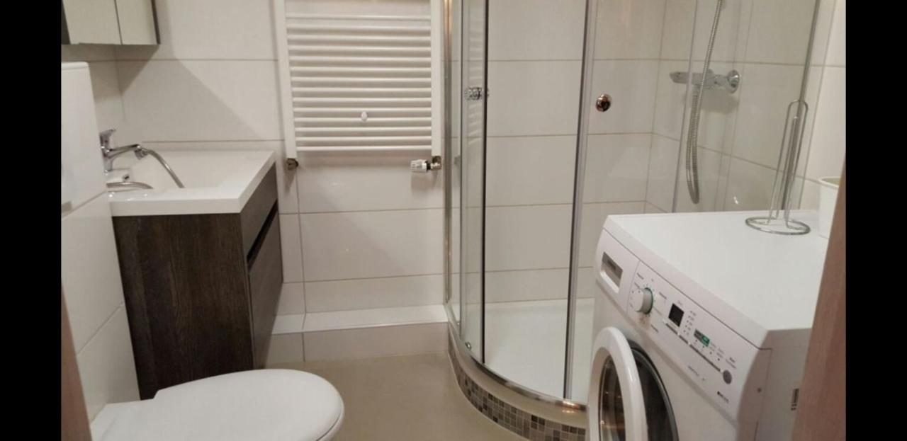 flats-4u - Cosy, quiet & clean flats in the city ( Apt. 11 ) - Ferienwohnung Bonn