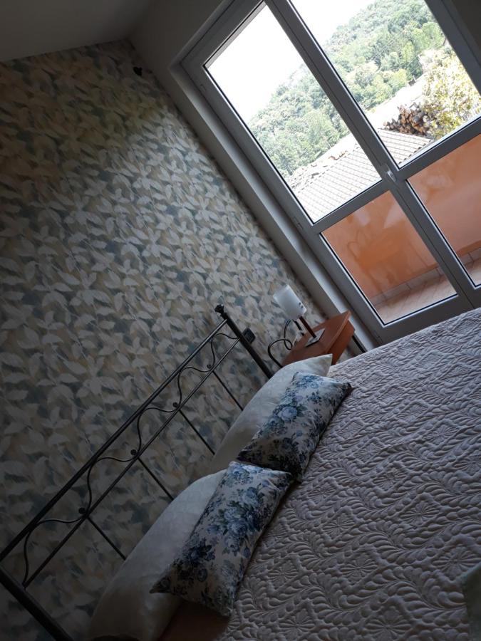 ACERO ROSSO - B&B