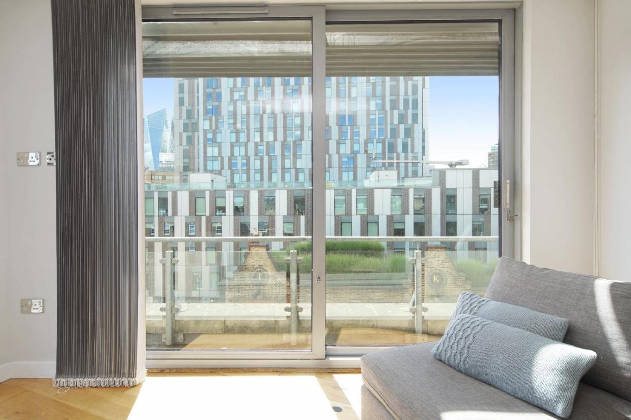 2 Bed Executive Penthouse near Liverpool Street FREE WIFI by City Stay Aparts London - Chambres d’hôtes
