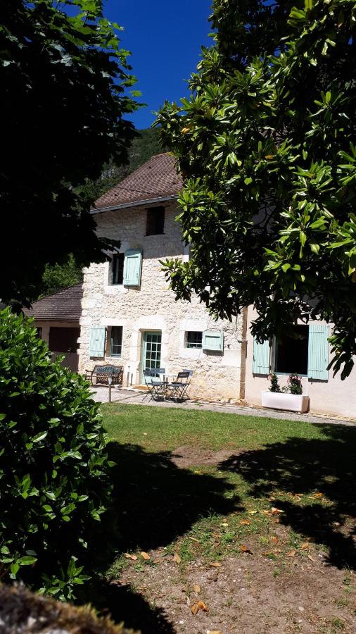Gîte entre Vignes et Montagne - B&B Lhuis
