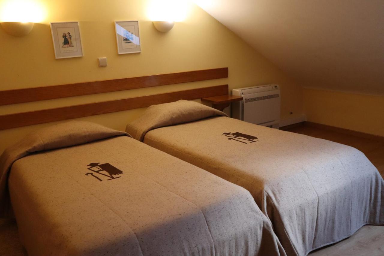 Tweepersoonskamer met 2 Aparte Bedden