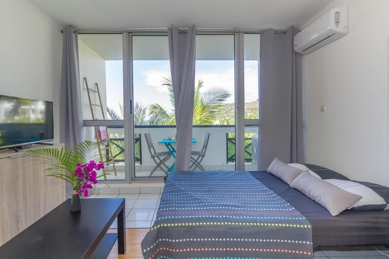 Studio Apartment with Sea View