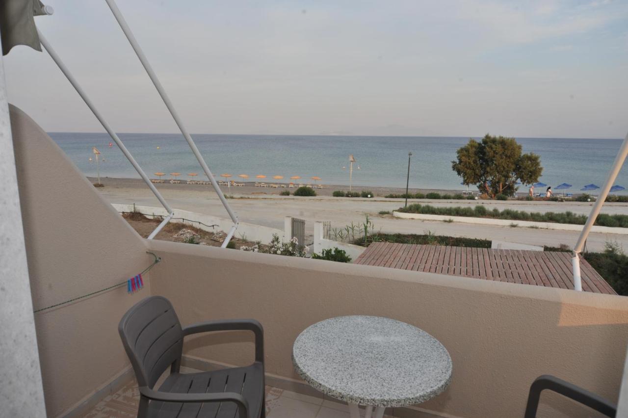 Deluxe Dreibettzimmer mit Meerblick