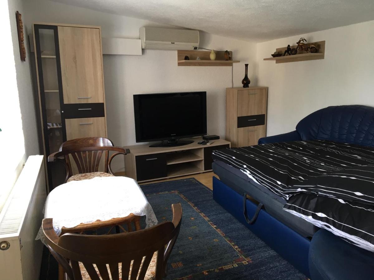 Apartamento de 2 dormitorios con terraza