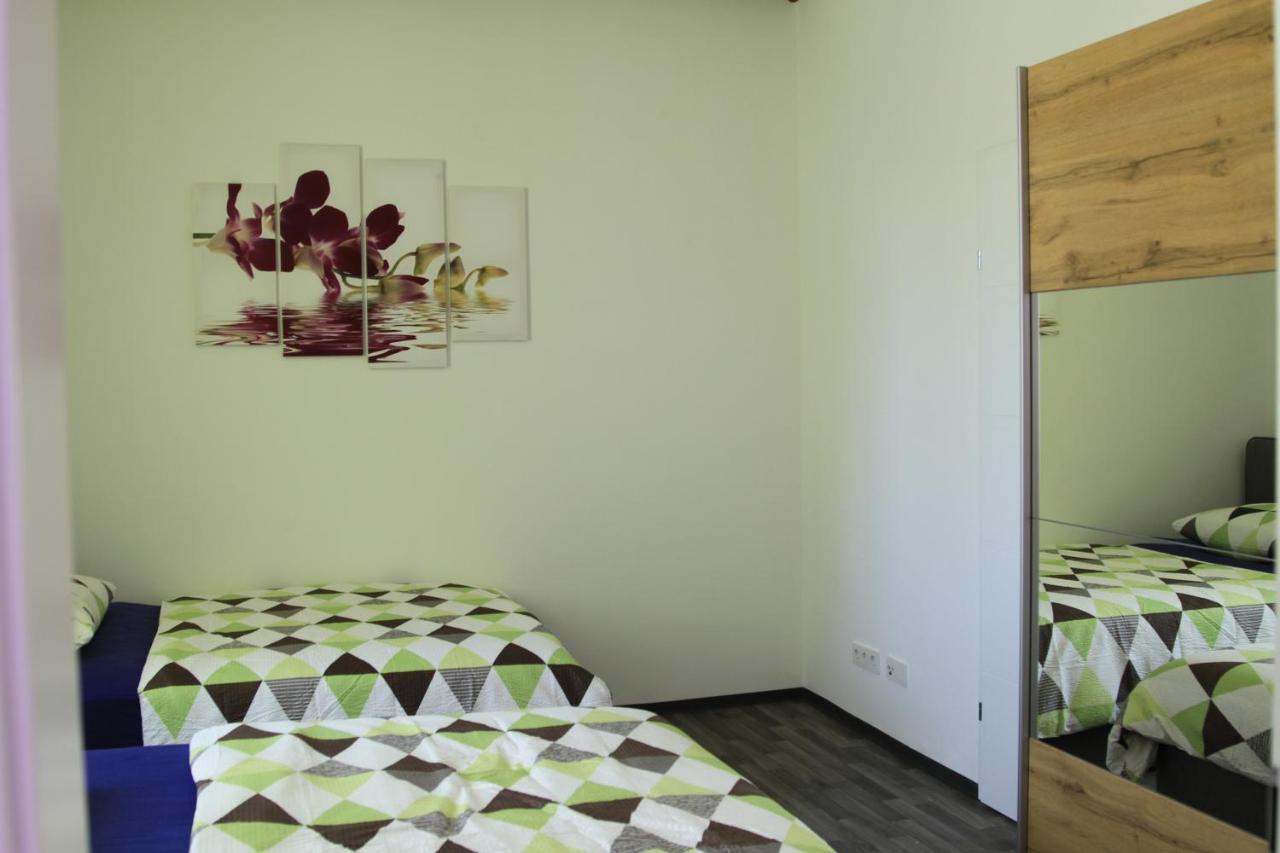 Appartamento con 3 Camere da Letto