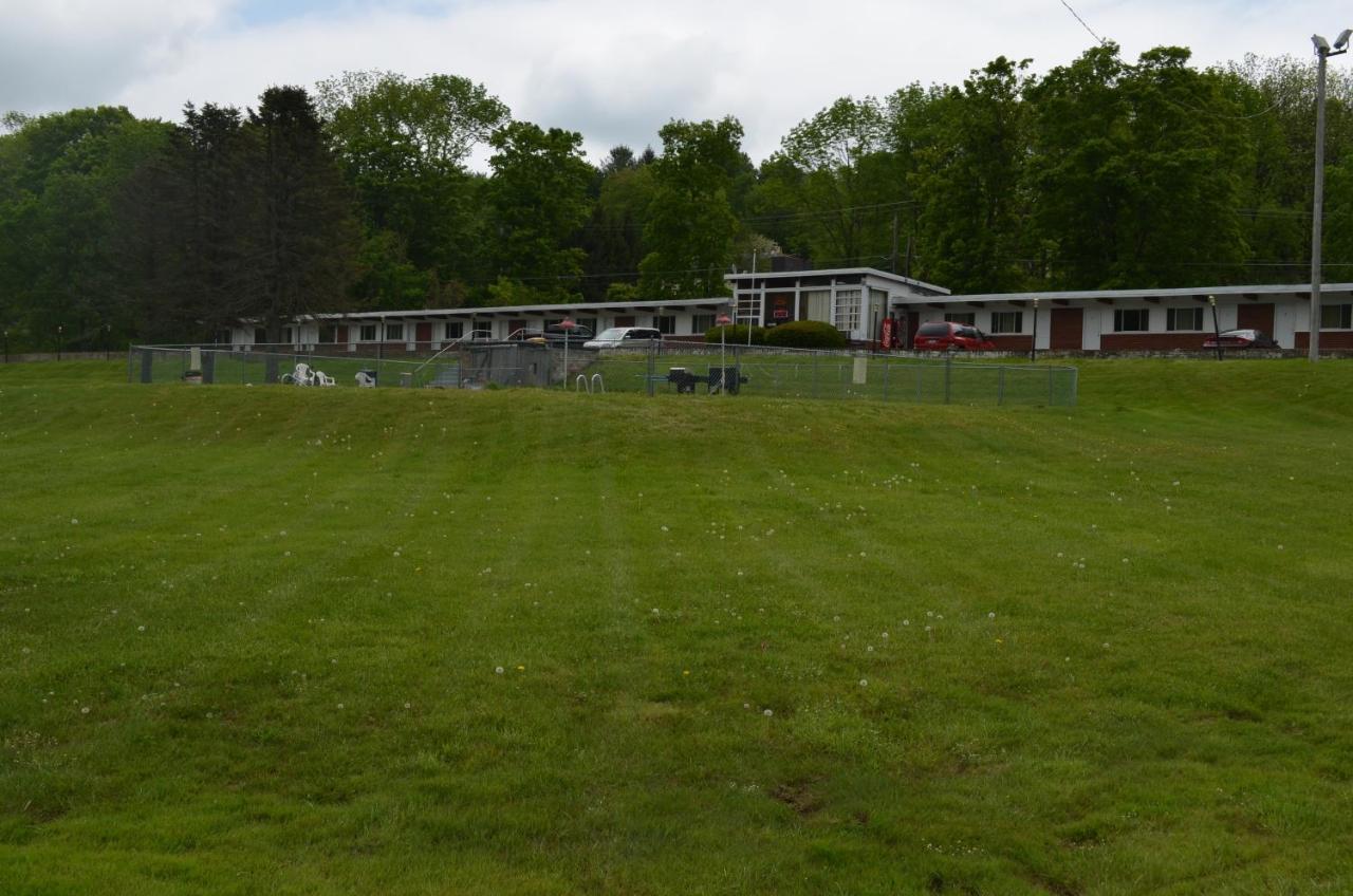 Paramount Motel Pocono - Ferienwohnung East Stroudsburg