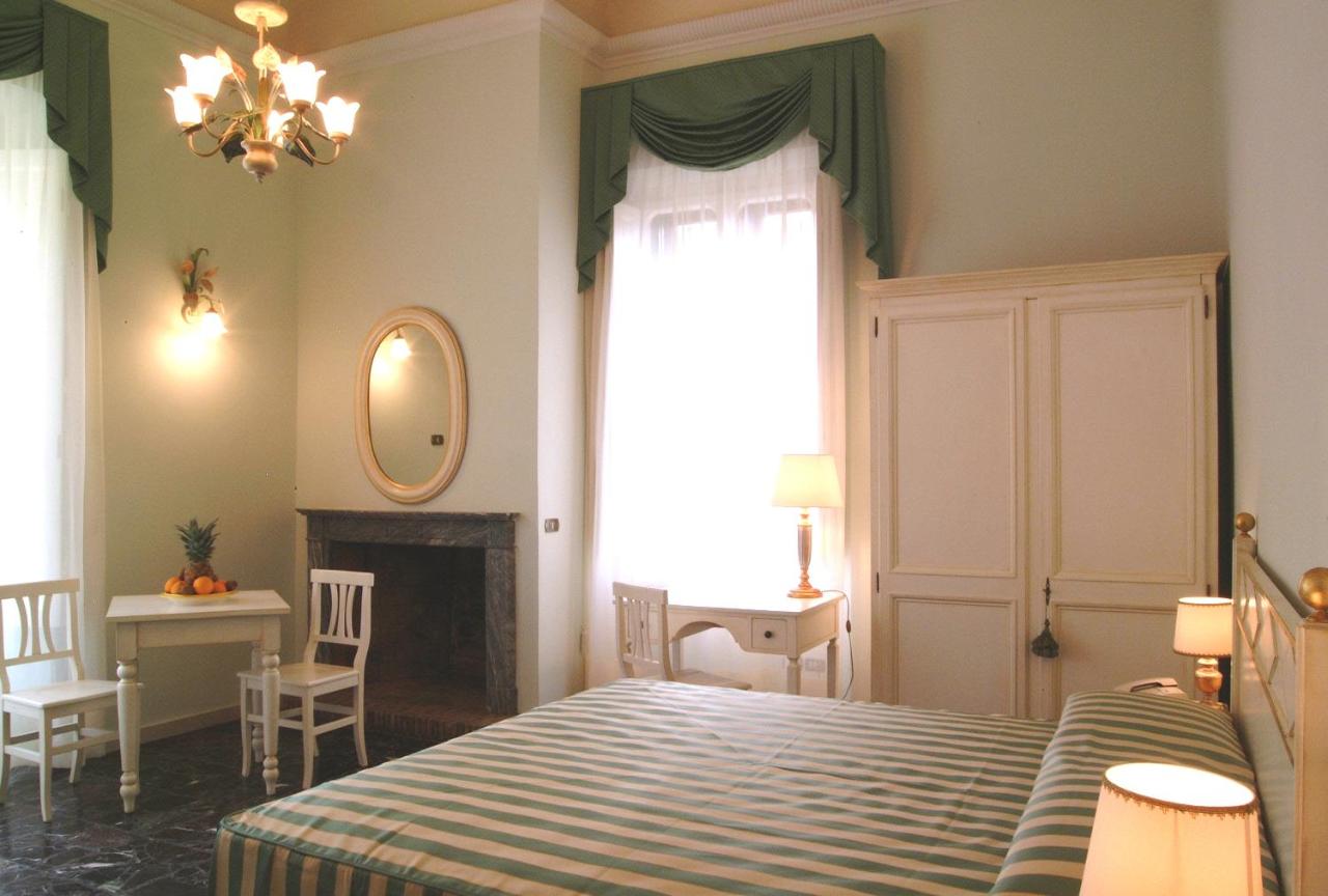 Two-Room Apartment (4 Adults)