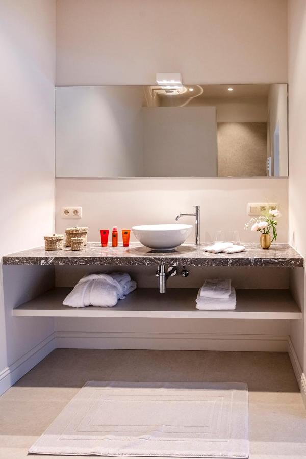 Deluxe Double Room with Shower