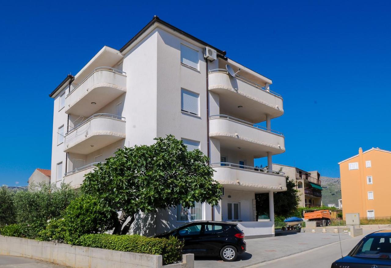 Apartment Neva - B&B