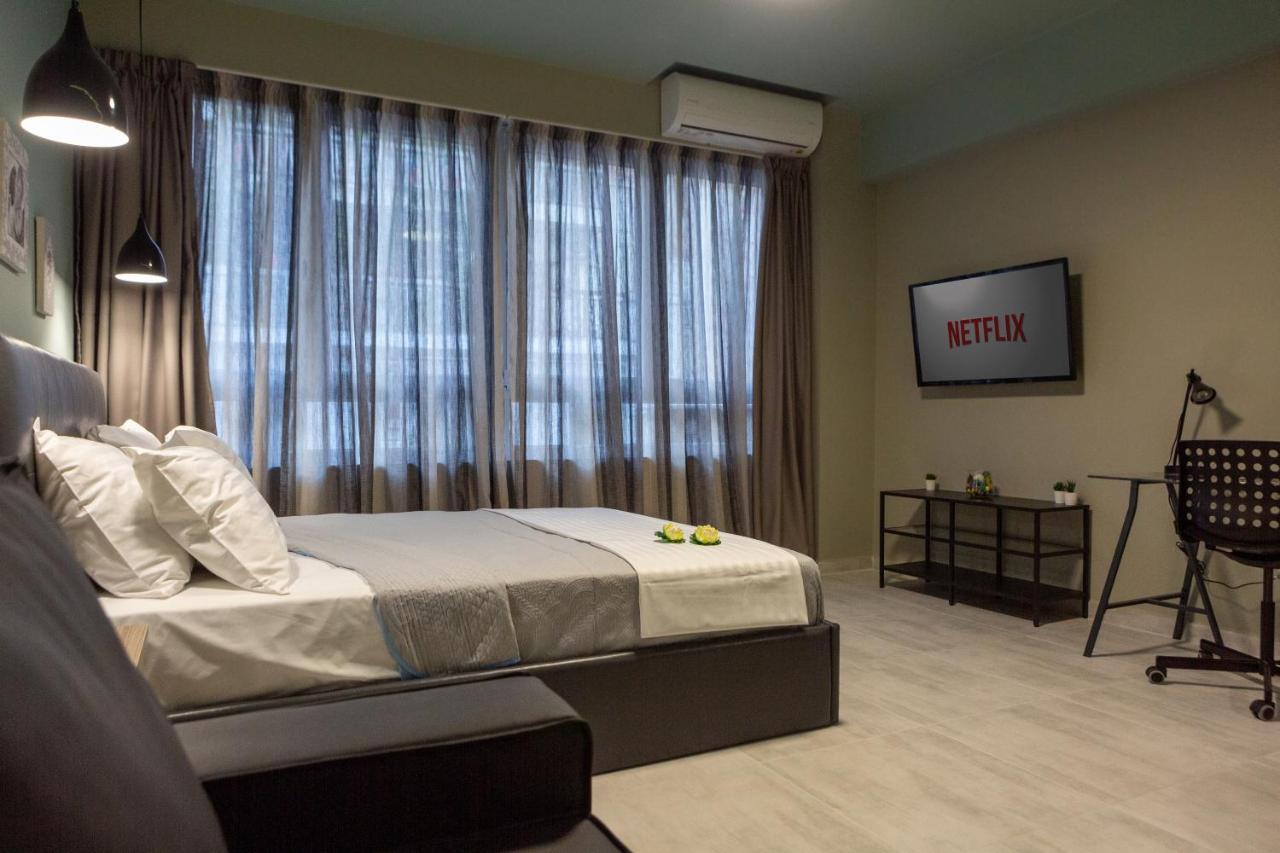 Deluxe Apartment