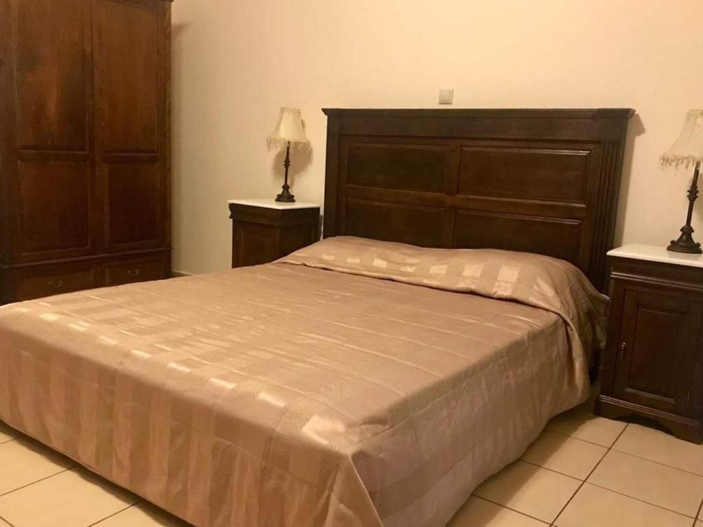 King Room with Mountain View