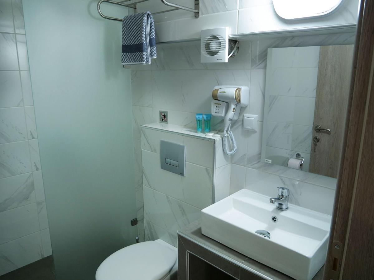 Double Comfort Room