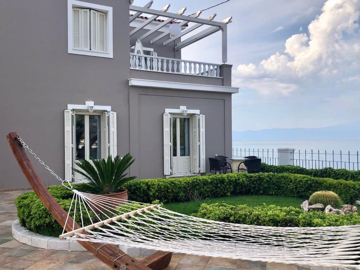 Villa Dolphin Akrata - Ferienwohnung Akráta