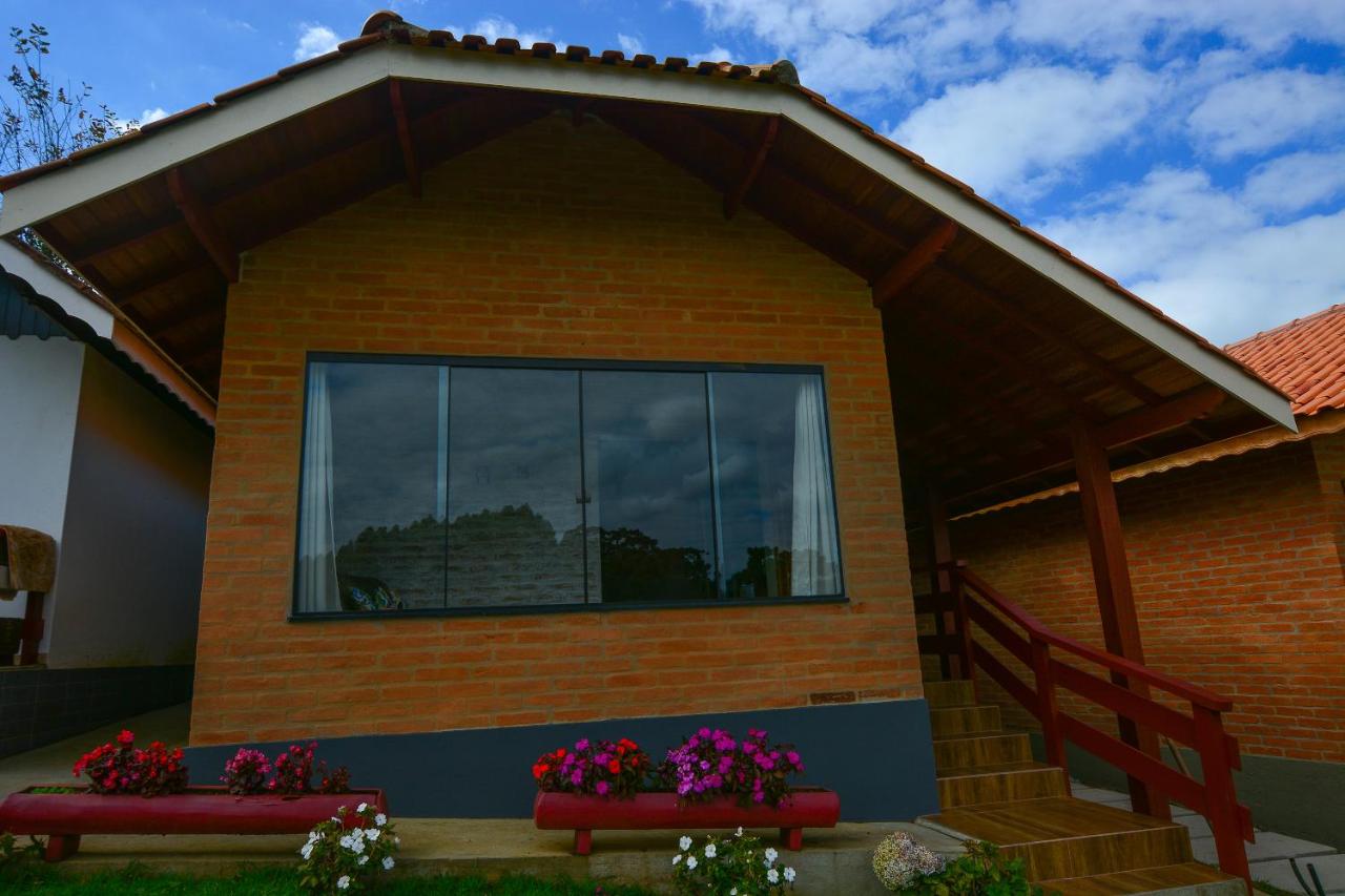 Chalé Luxo com Banheira