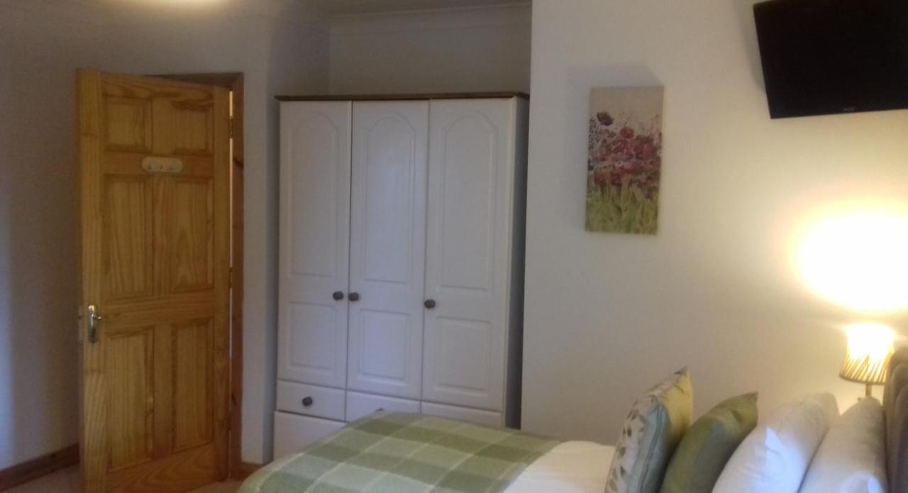 Triple Room with Shower
