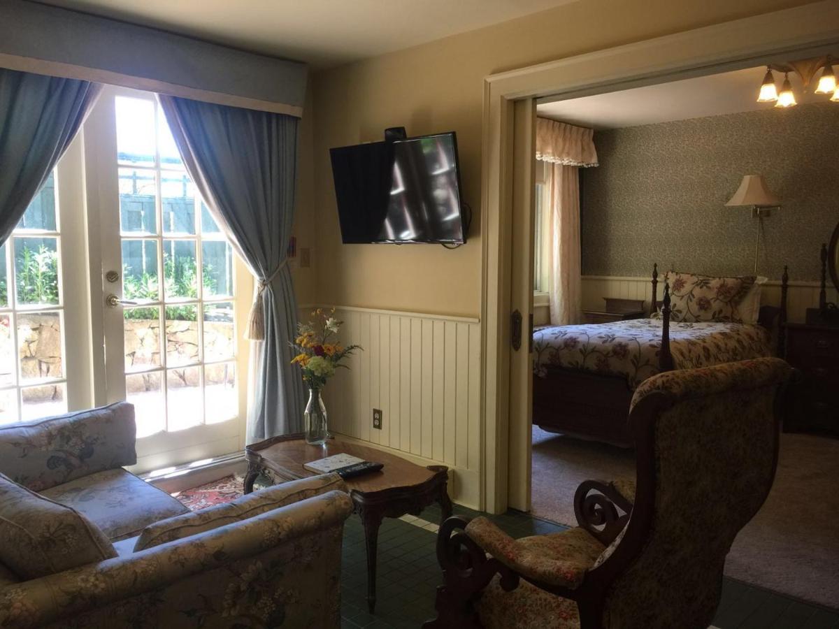 Family Room with Shower