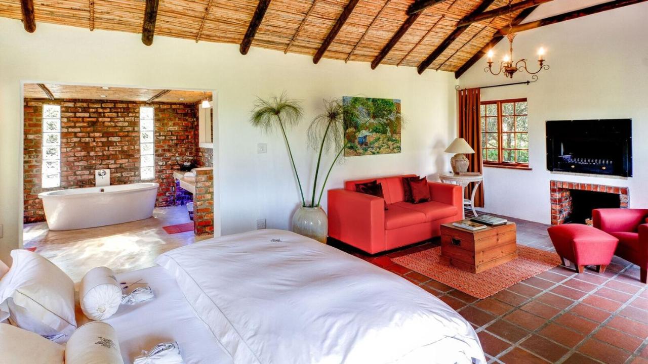 Deluxe Double or Twin Room with Pool View