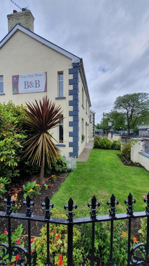 B&B Derry - Rose Park House - Bed and Breakfast Derry