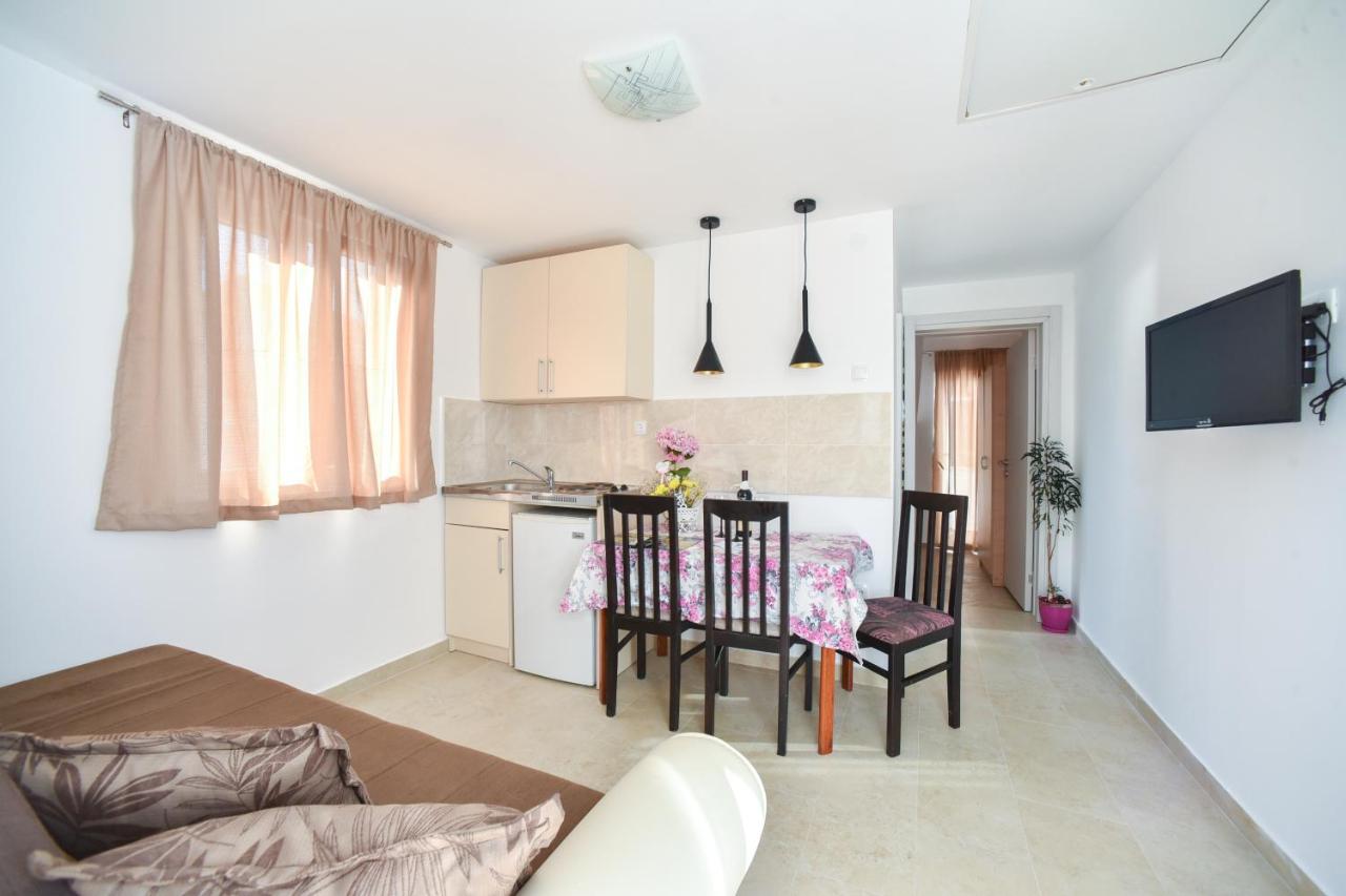 Apartmani Bonik - Ferienwohnung Budva