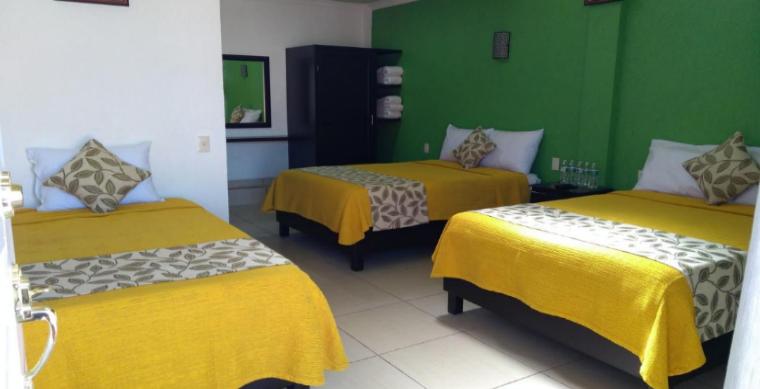 Deluxe Family Room