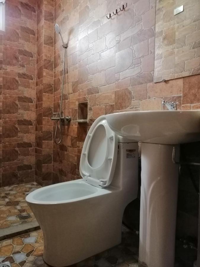 Habitación Familiar con baño privado