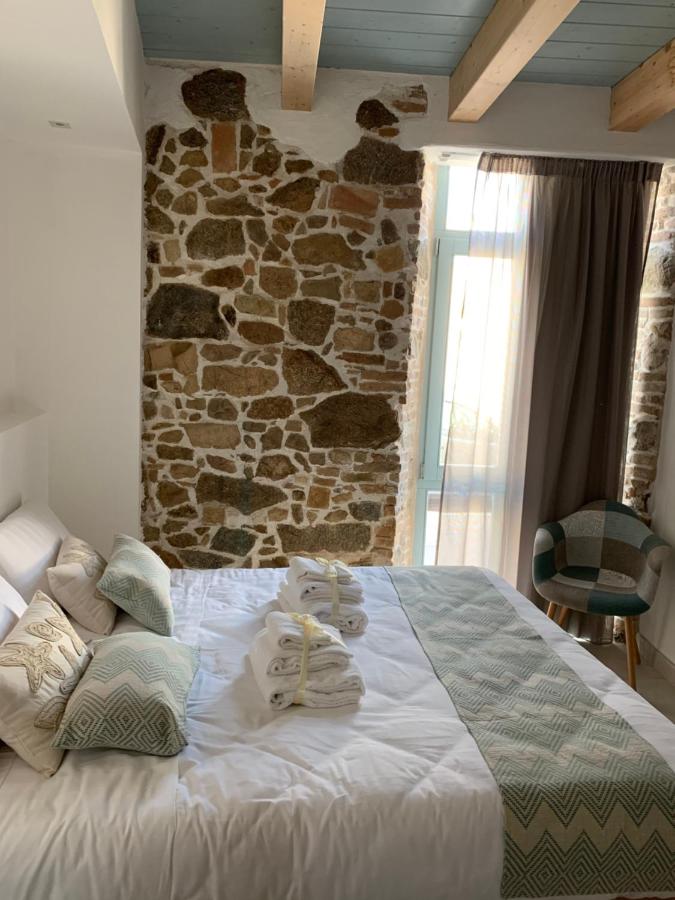 Deluxe Double Room with Shower