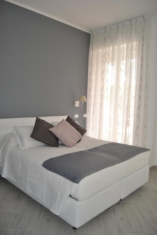 Doppelzimmer mit Balkon