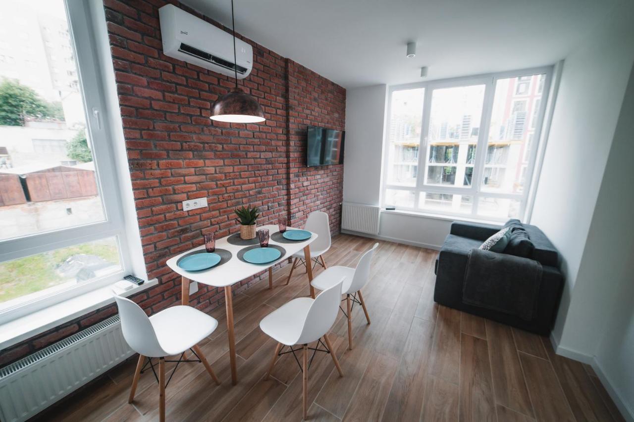 Kostjukowski Apartments Shevchenka 60 - Chambres d’hôtes Lviv