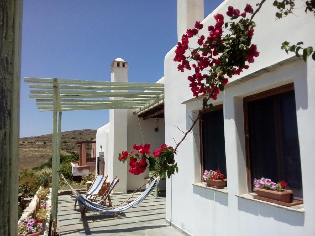 B&B Vári - Cycladic House - Bed and Breakfast Vári