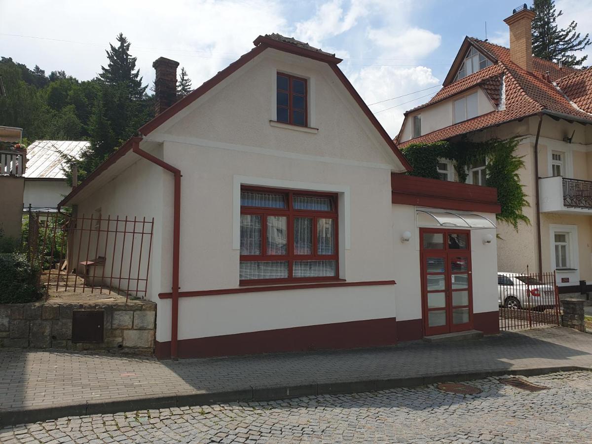 B&B Luhačovice - U Matěje - Bed and Breakfast Luhačovice