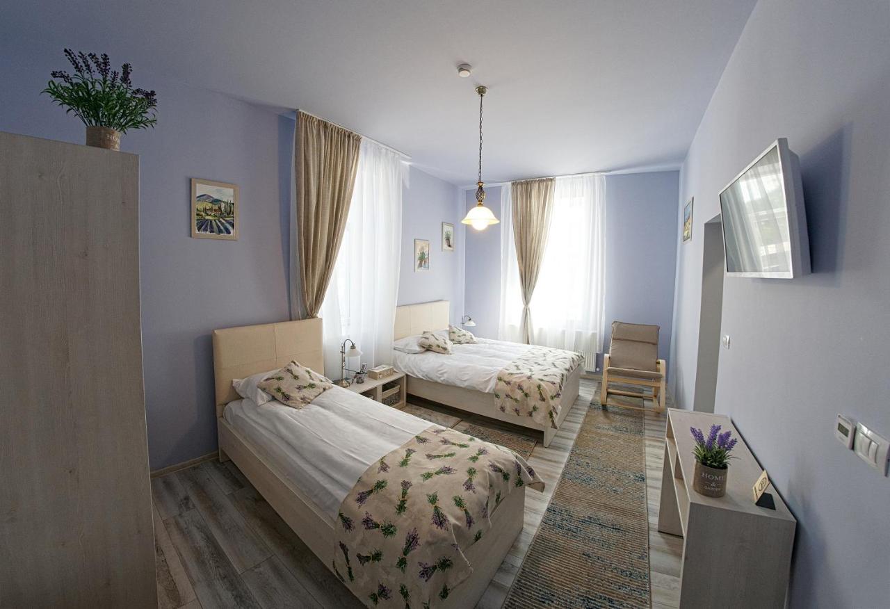 Habitación Triple con baño