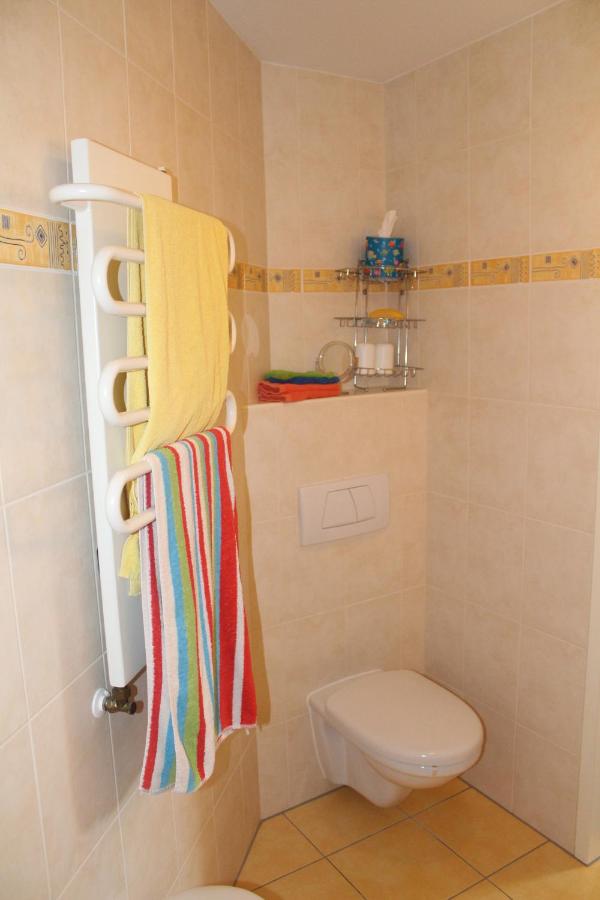 Fährhaus Ferienwohnung - B&B Saarburg