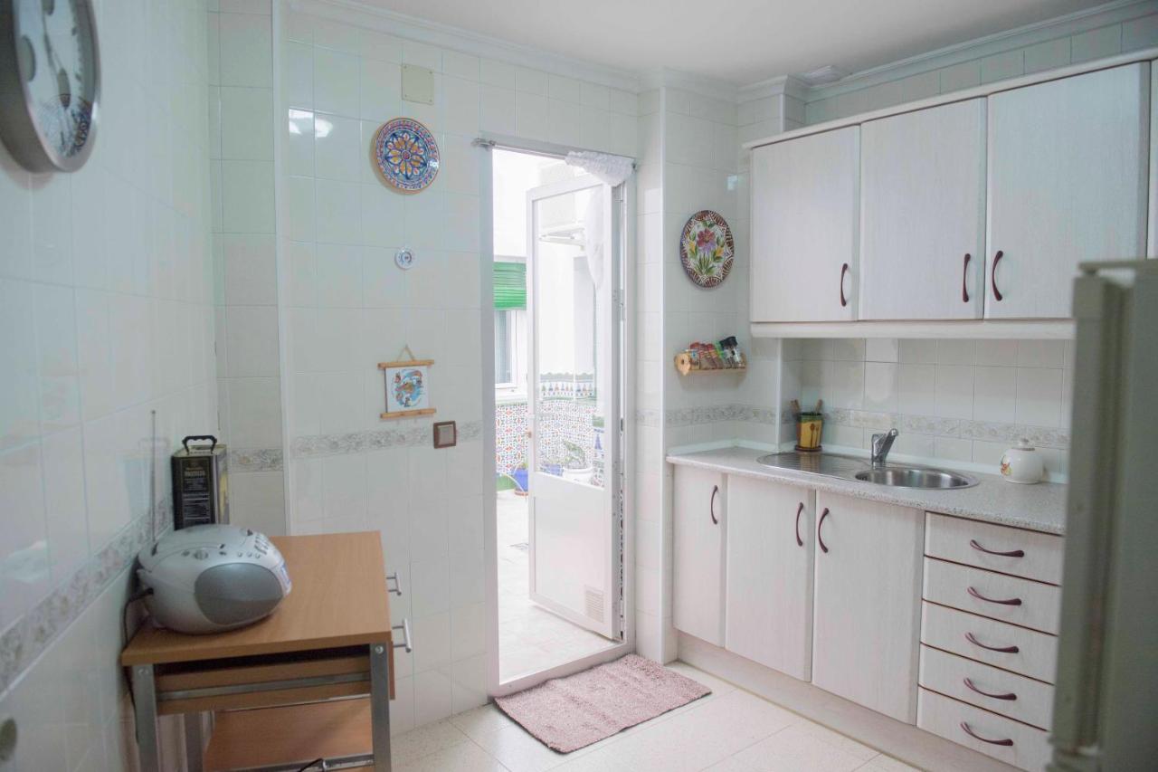 CULTURAS Y COLORES EN ALMAGRO -WIFI alta velocidad, NETFLIX, Parking -Promocion EMPRESAS- - B&B