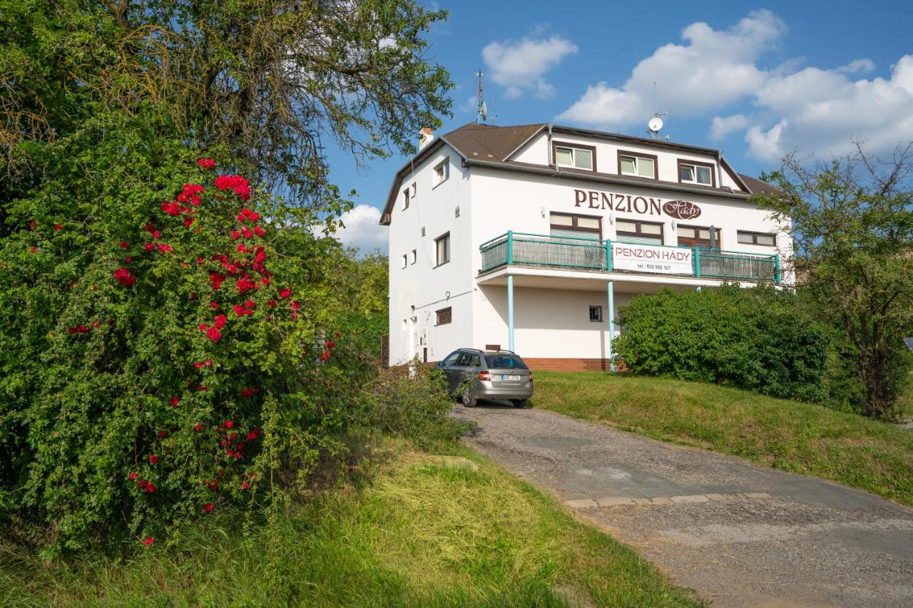 B&B Brno - Penzion Hády - Bed and Breakfast Brno