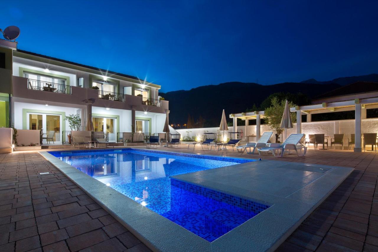 B&B Budva - Luxurious Apartments Aria - Bed and Breakfast Budva