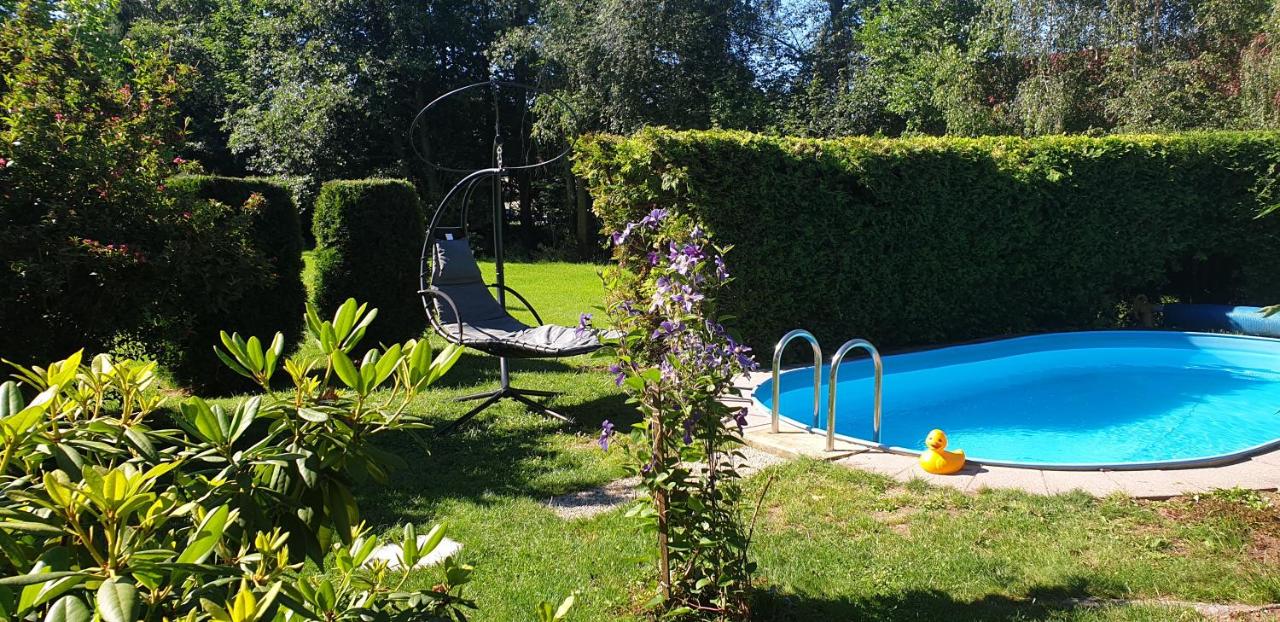 Wohlfühlhaus mit Privatpool - Chambres d’hôtes Bischdorf