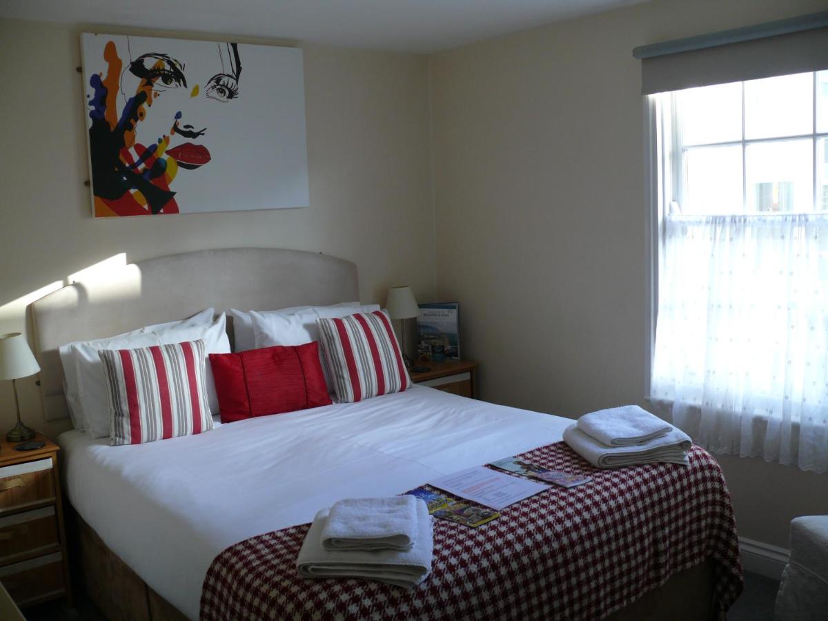 Bow Street Runner - B&B