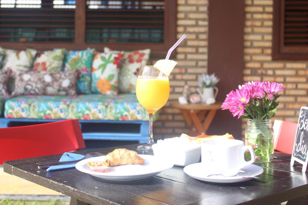 Pousada Dona Santinha - B&B