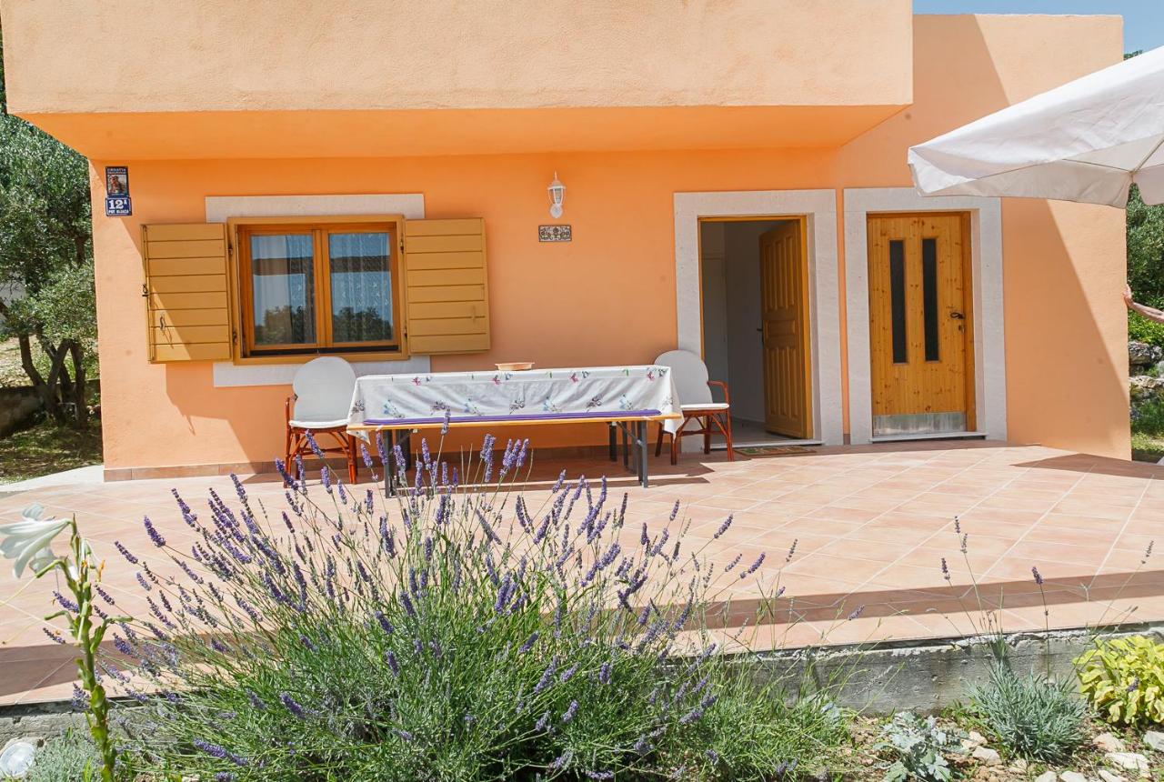 Castello Flower Apartment - B&B