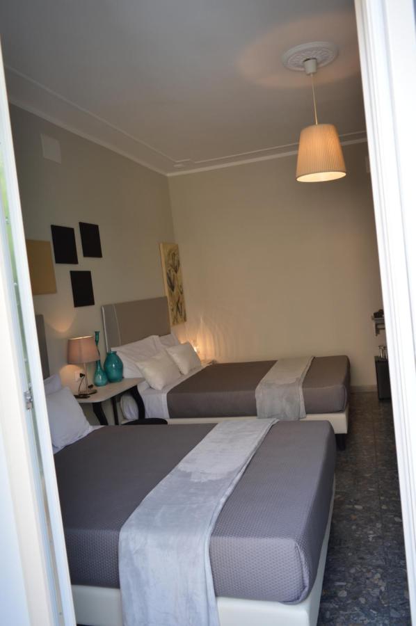 Deluxe Queen Room with Two Queen Beds