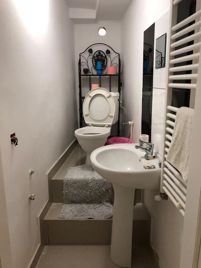 Ozana apartament - B&B Constanța